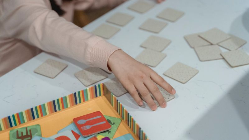 Game for seniors to sharpen memory